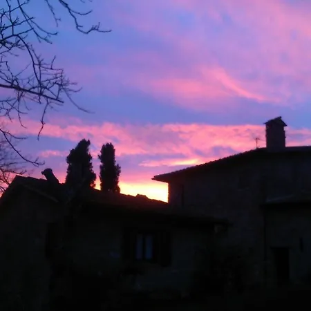 Fattoria Poggio Di Dante 여관 포피